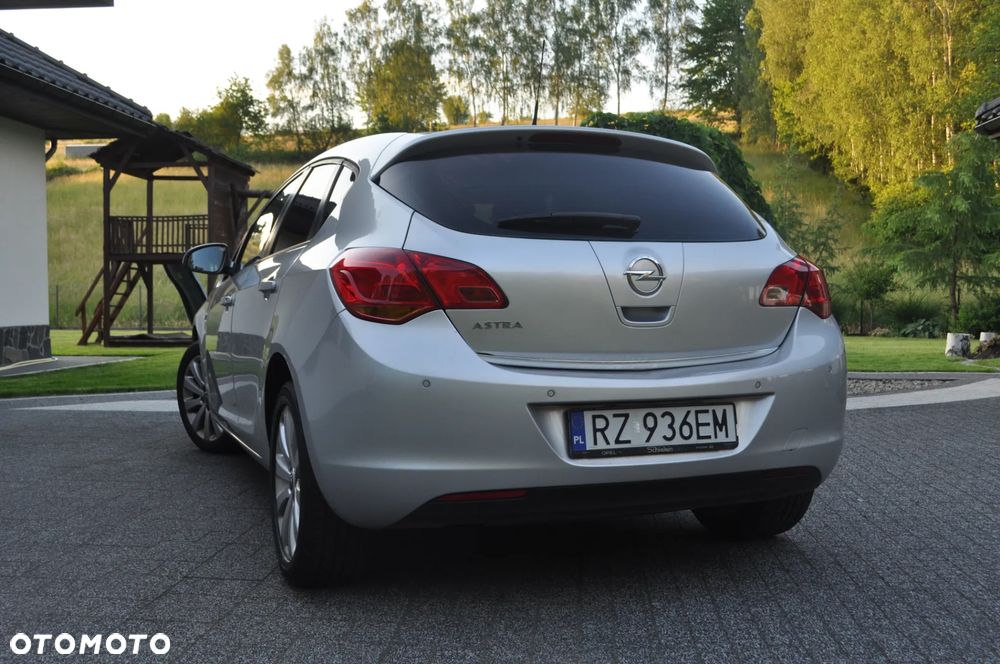 Opel Astra 1.6 Cosmo - 3