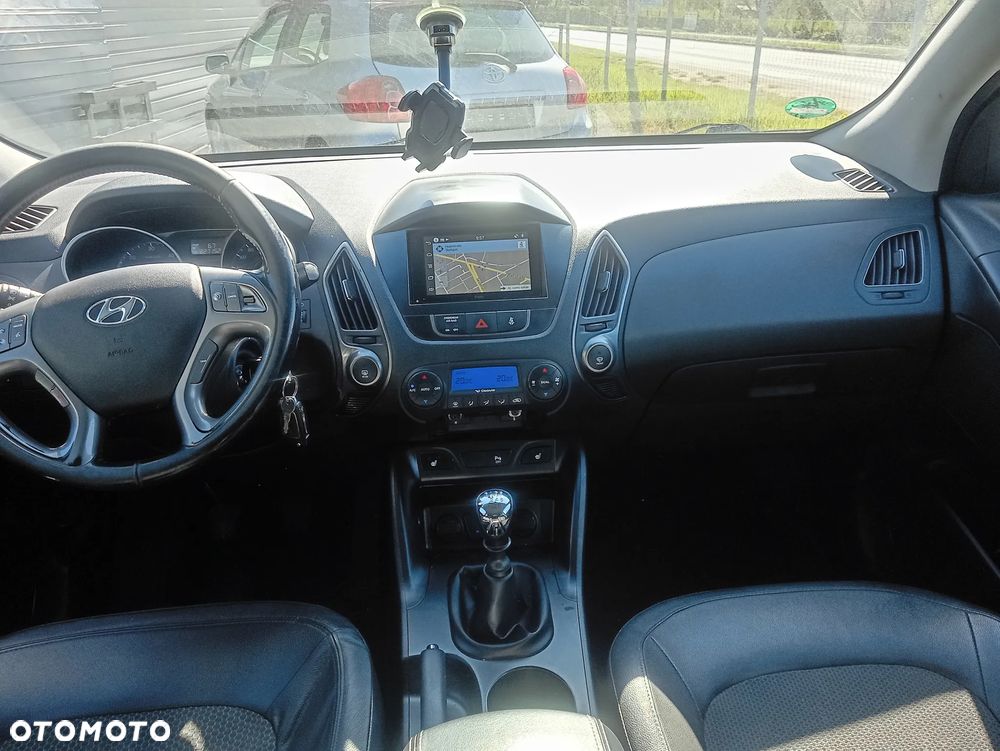 Hyundai ix35 1.7 CRDi 2WD blue Comfort - 10