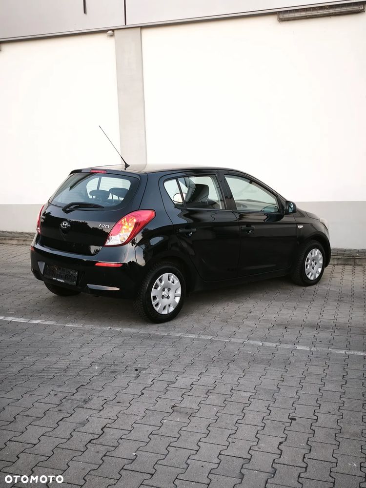 Hyundai I20 2012 photo 4