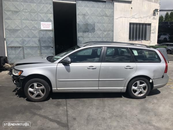 Para Peças Volvo V50 (545) - 2