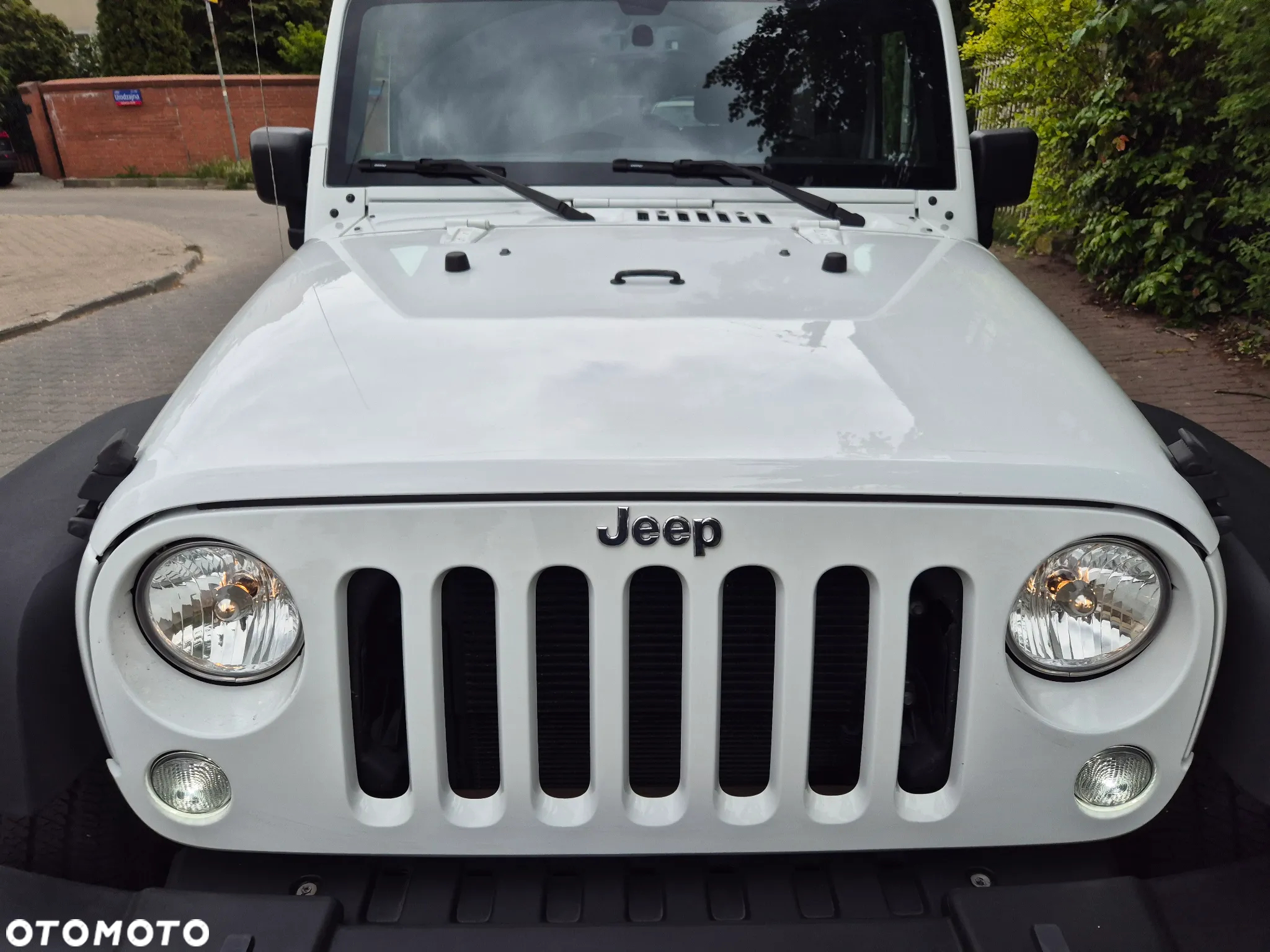 Jeep Wrangler - 27