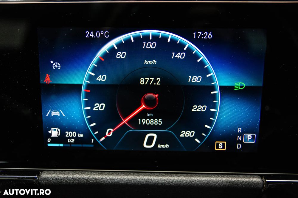 Mercedes-Benz GLA 200 d 8G-DCT AMG Line - 25