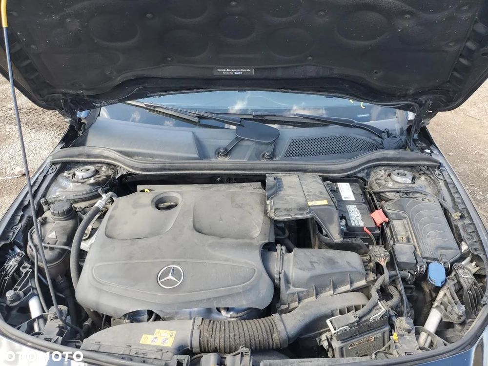 Mercedes-Benz CLA 250 4-Matic - 10