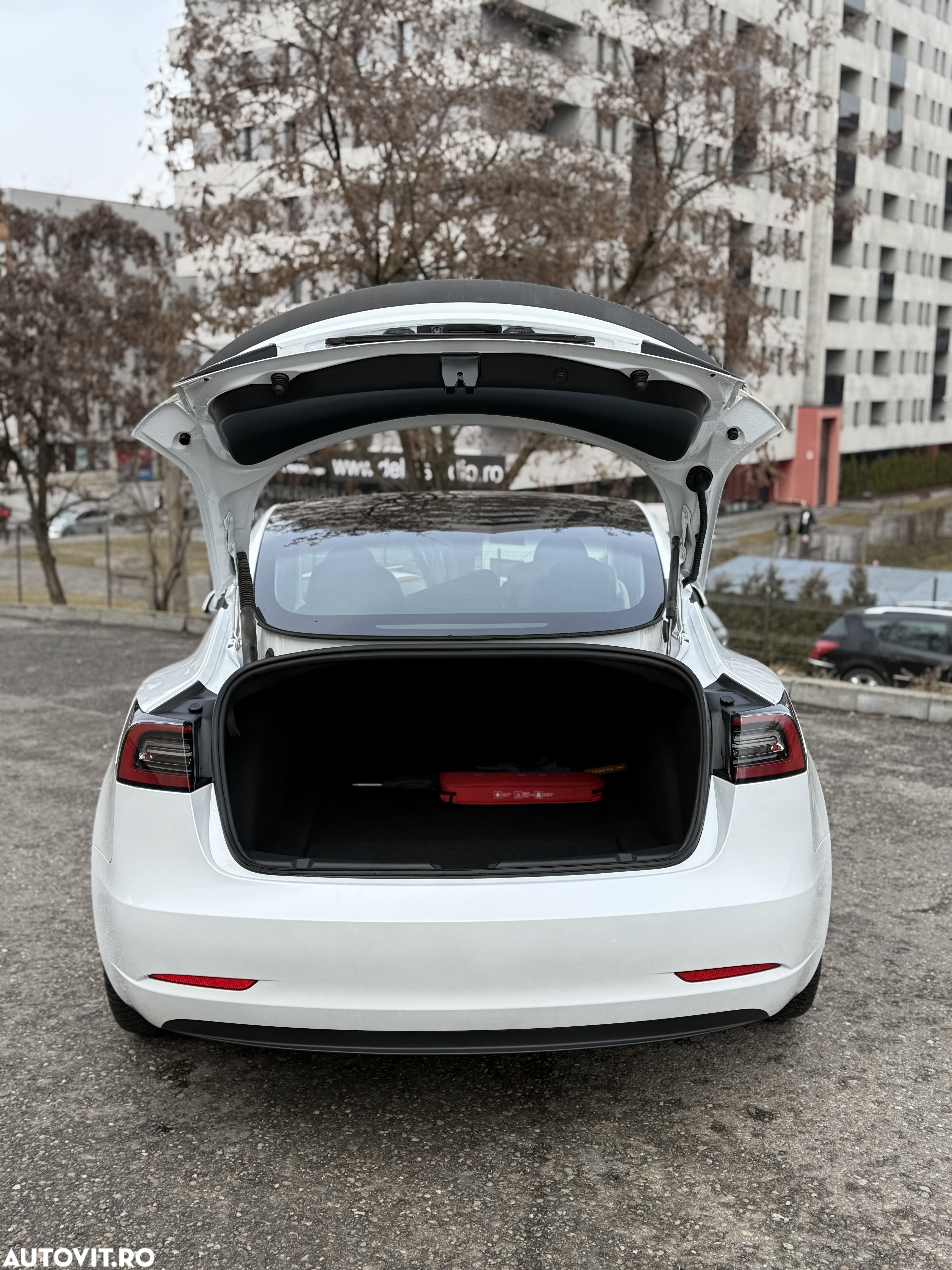 Tesla Model 3 Performance - 7