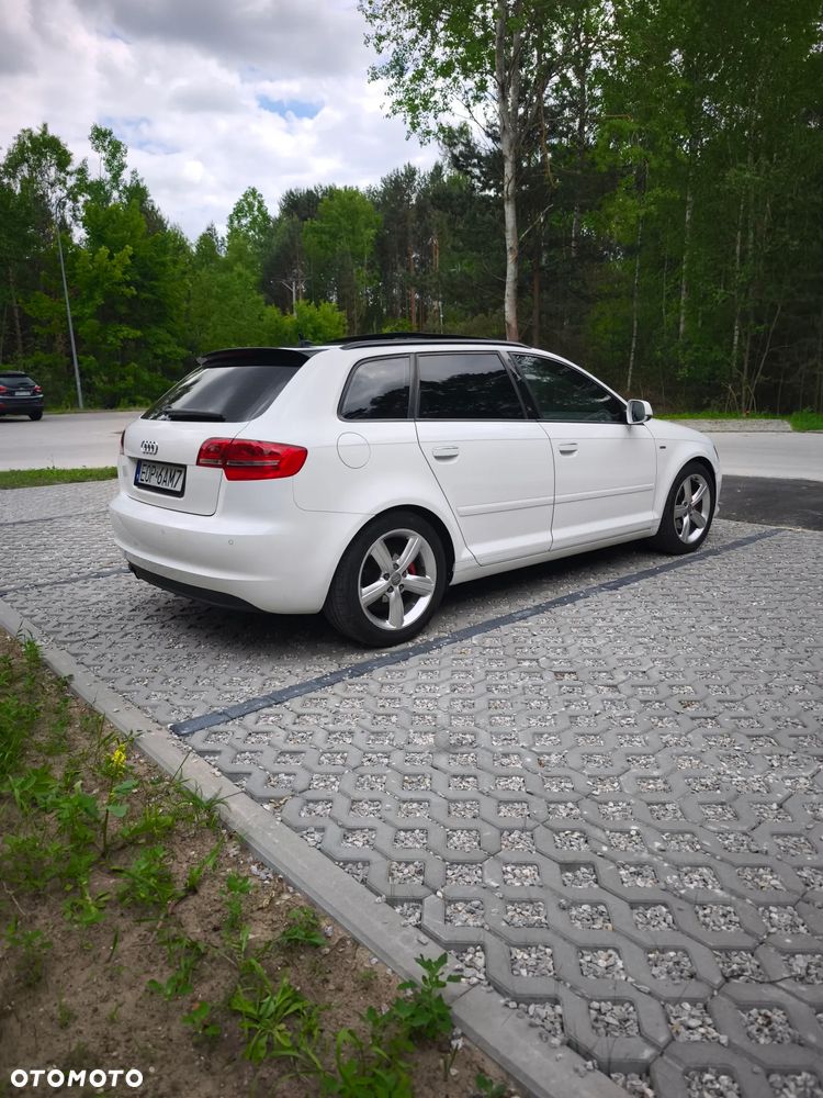 Audi A3 Sportback 2.0 TDI DPF S line Sportpaket - 16