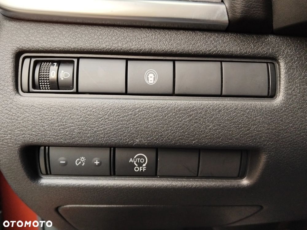 Nissan X-Trail 1.5 VC-T mHEV N-Connecta 2WD Xtronic - 15