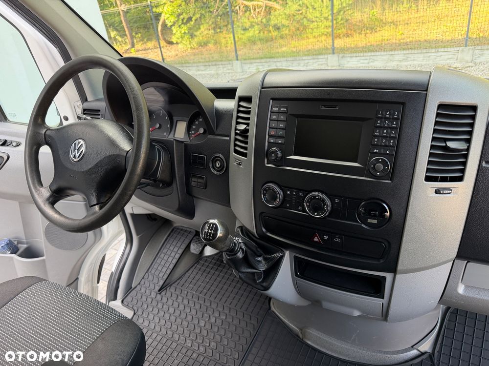 Volkswagen Crafter Wywrotka 2.0 TDI 136km / Fabryczna wywrotka Cabretta / Stan jak nowego! / Oryginalny niski przebieg / Nowe opony / Wywrot tylnozsypowy / FV23% - 34