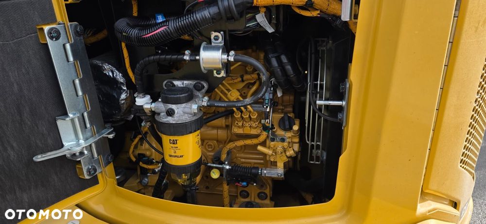 Caterpillar 302,7 CR    / 302. 303, 301.8 , 304 , 305 - 10