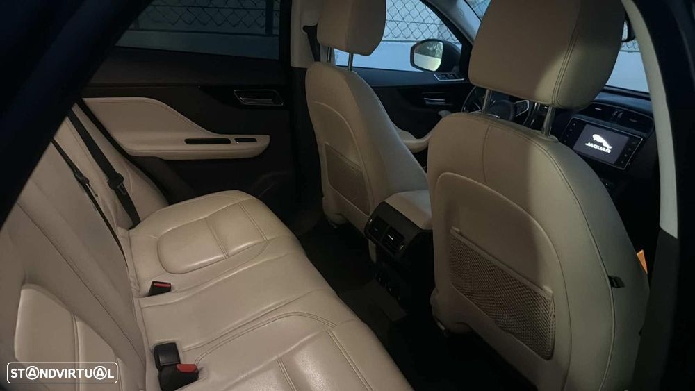 Jaguar F-Pace 20d AWD Aut. Prestige - 3