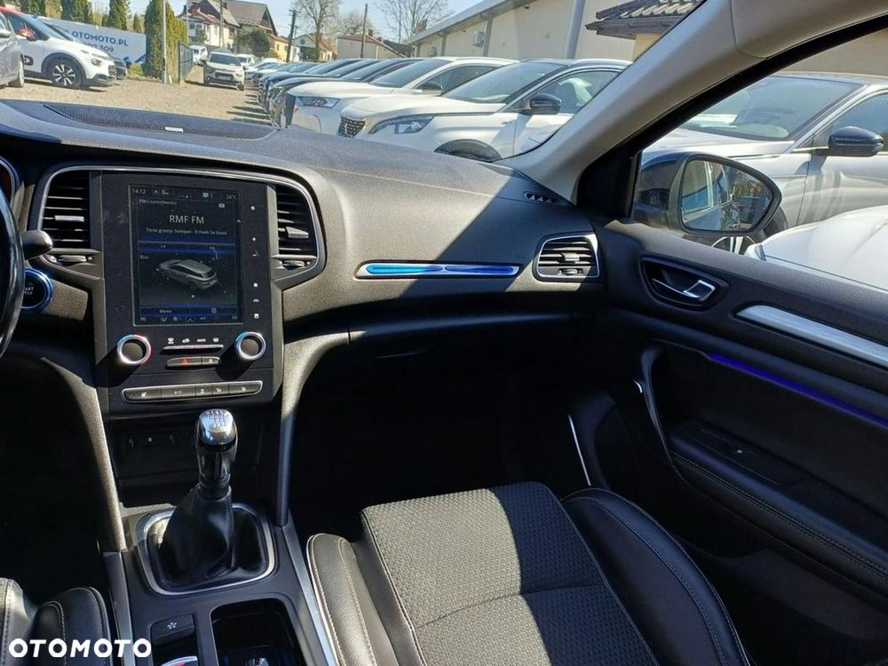 Renault Megane ENERGY dCi 130 BOSE EDITION - 25