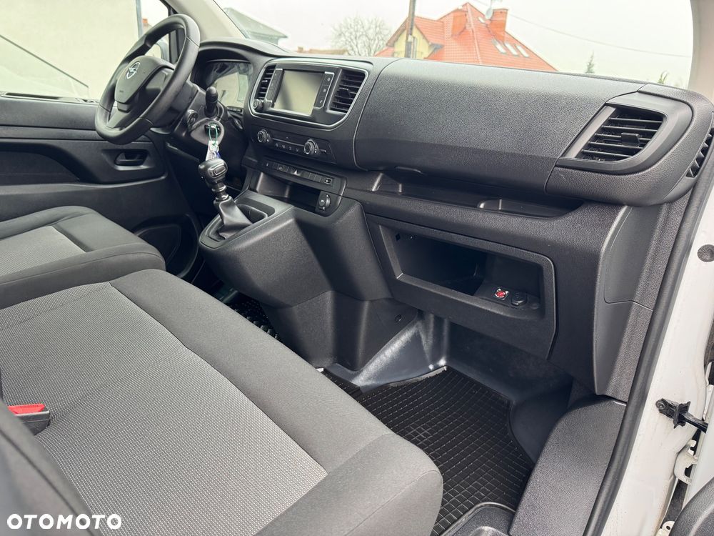 Opel Vivaro Proace Jumpy Scudo - 23
