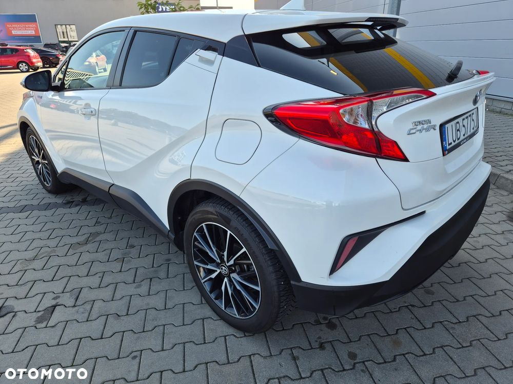 Toyota C-HR - 10