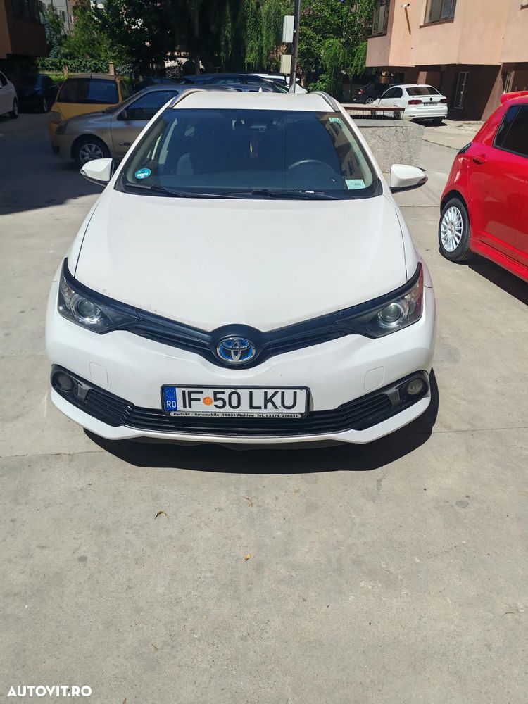 Toyota Auris - 4