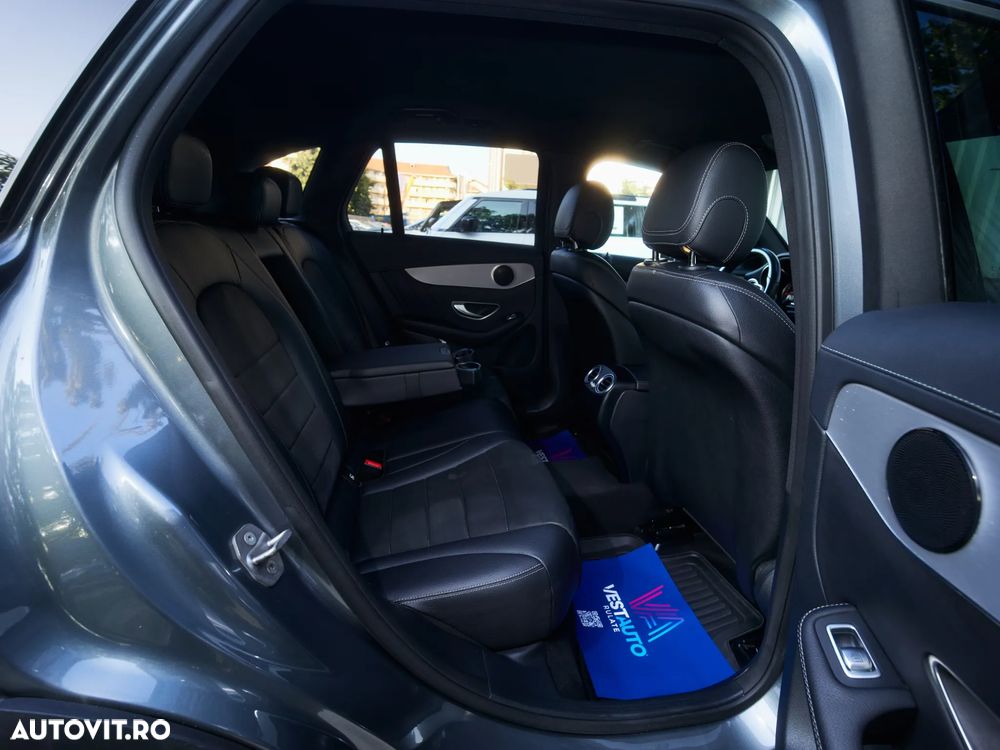 Mercedes-Benz GLC 220 d 4MATIC 9G-TRONIC Exclusive - 27