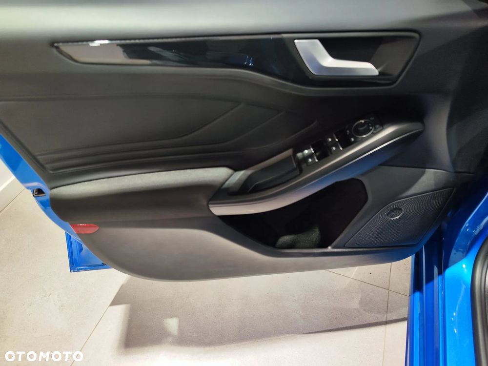 Ford Focus - 13
