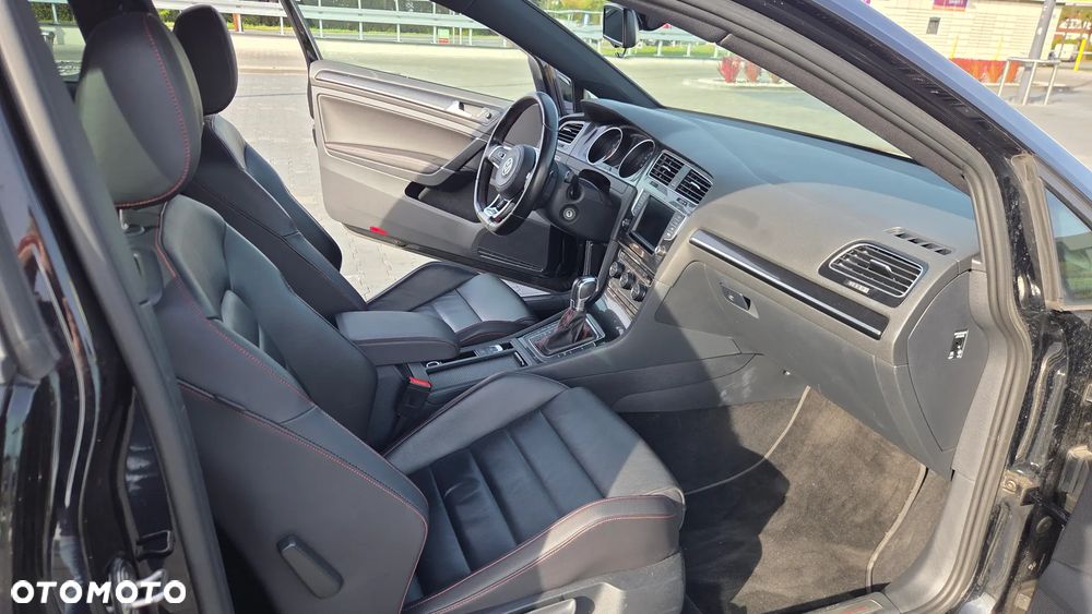 Volkswagen Golf 2.0 TSI BMT GTI Performance DSG - 9