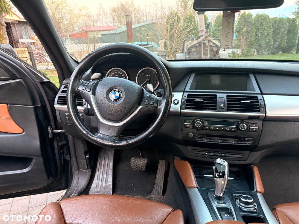 BMW X6 - 9