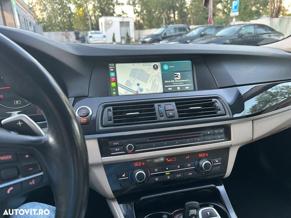 BMW Seria 5 525d xDrive Touring - 13