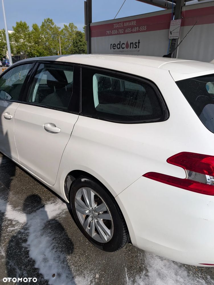Peugeot 308 1.6 BlueHDi Active S&S EAT6 - 8