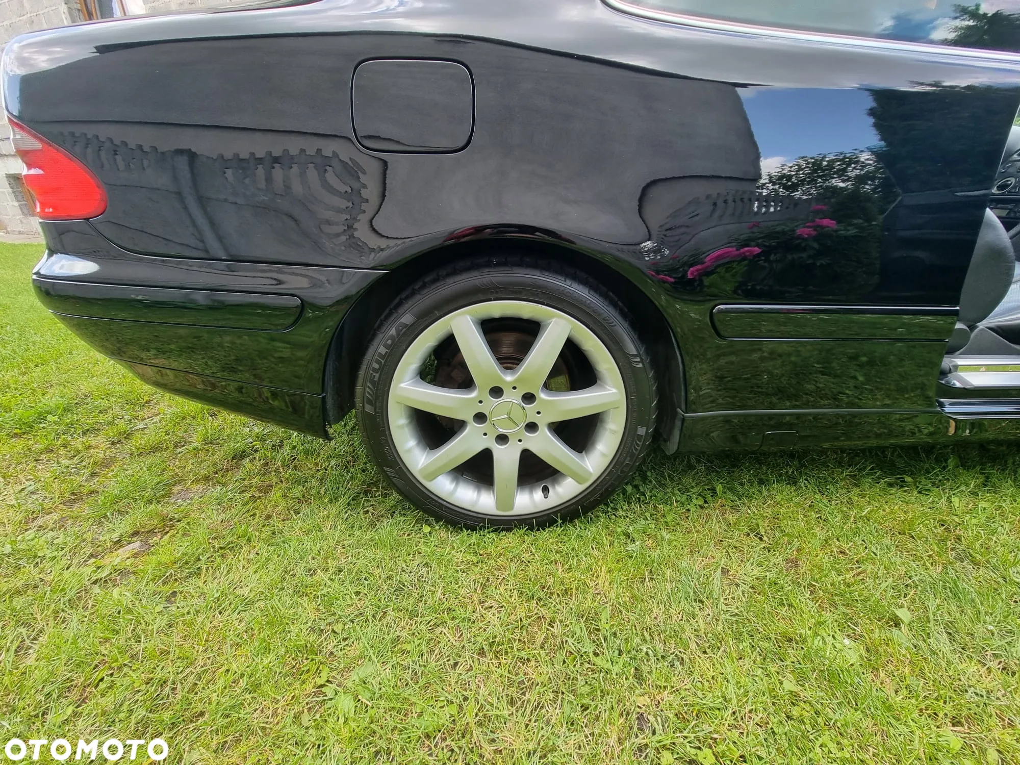 Mercedes-Benz CLK 320 - 12