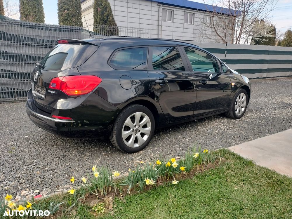 Opel Astra 1.4 Turbo ECOFLEX Start/Stop 150 Jahre - 18