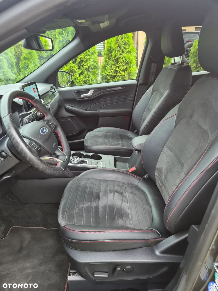 Ford Kuga 2.0 EcoBlue AWD ST-Line - 8