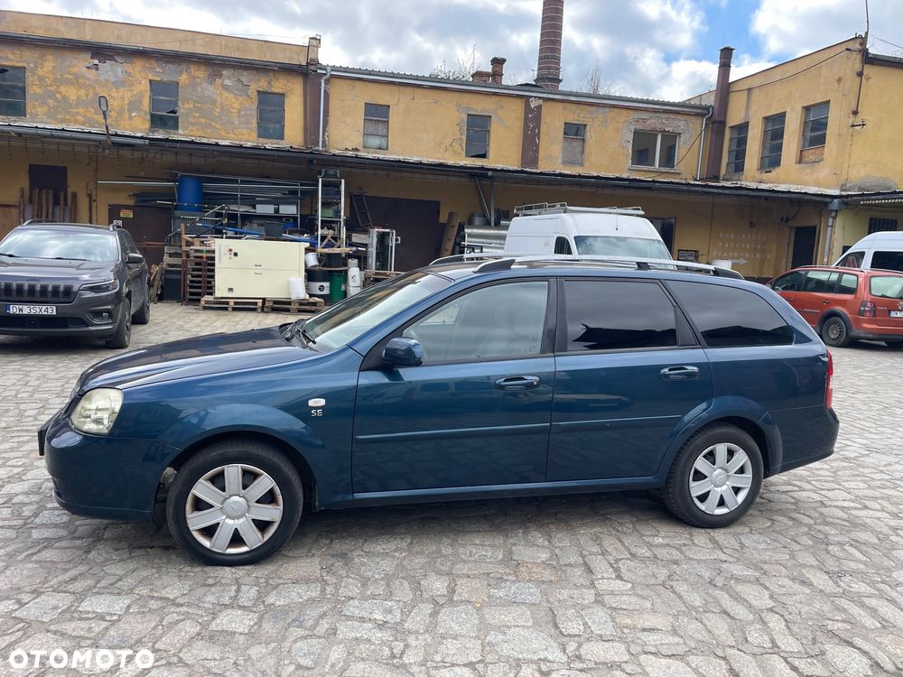 Chevrolet Nubira ver-1-6-star - 3