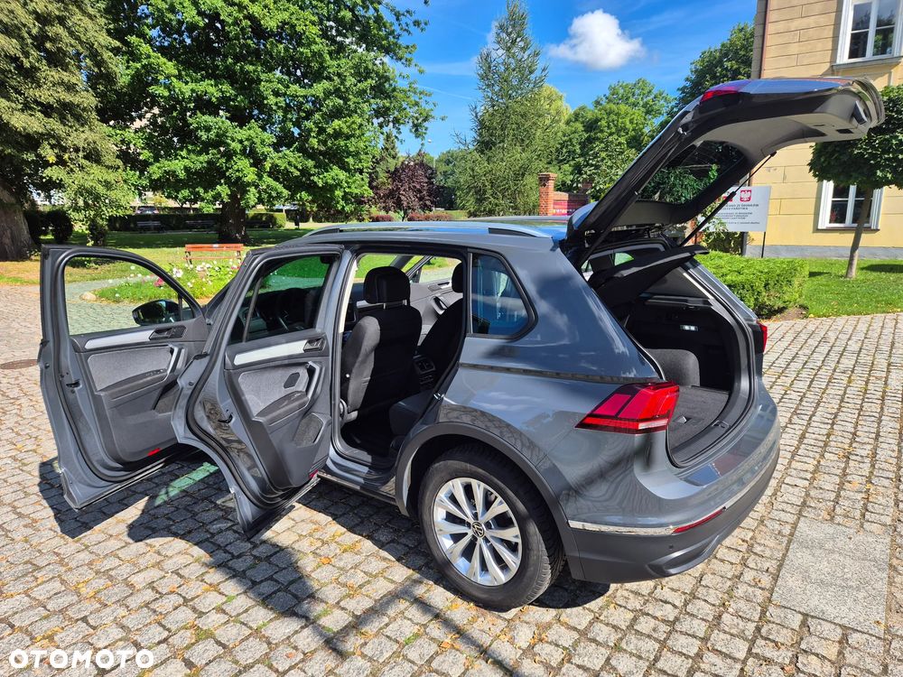 Volkswagen Tiguan - 18