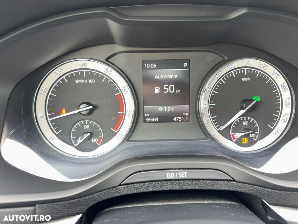 Skoda Karoq 1.5 TSI DSG Ambition - 10