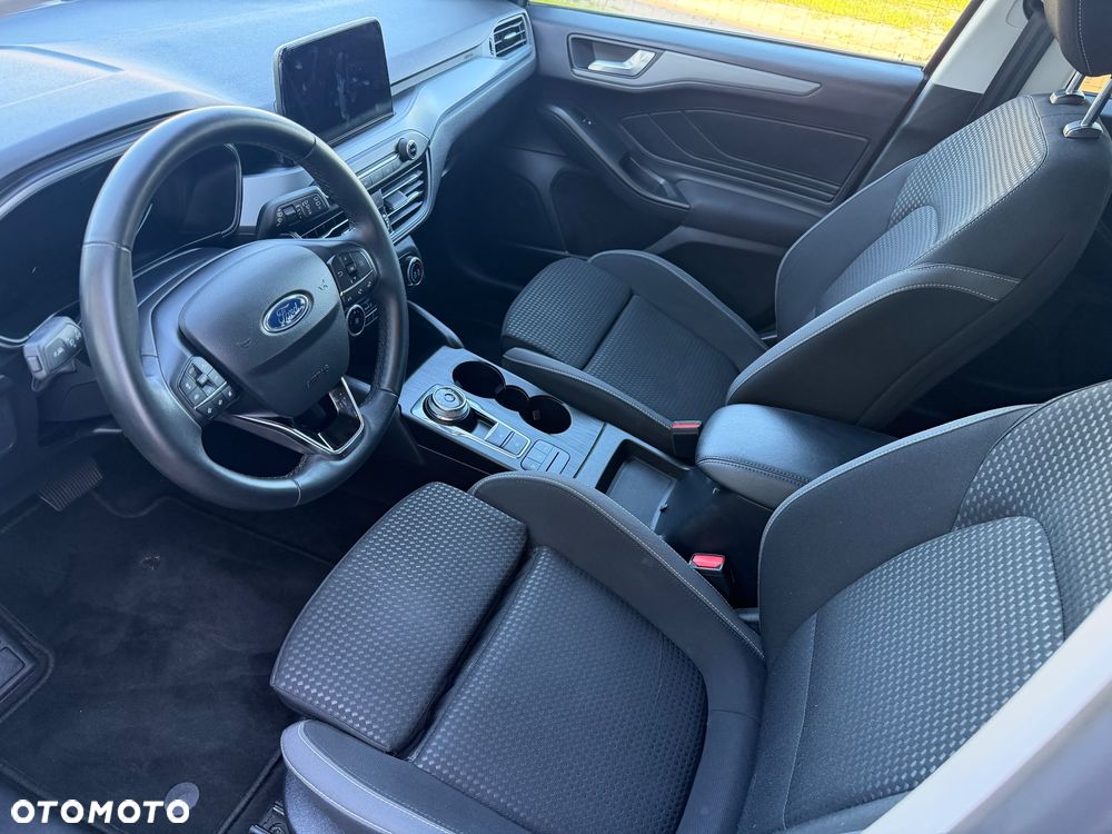 Ford Focus 1.5 EcoBlue Start-Stopp-System TITANIUM STYLE - 25