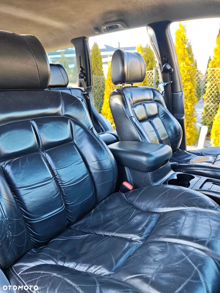 Jeep Grand Cherokee - 22