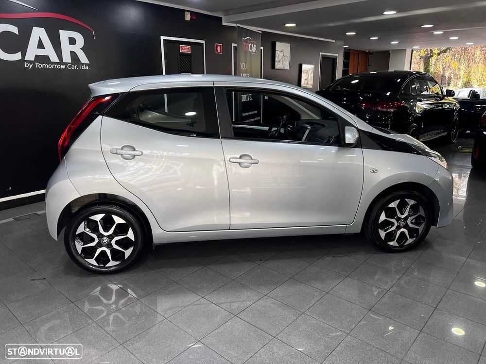 Toyota Aygo X Play - 6