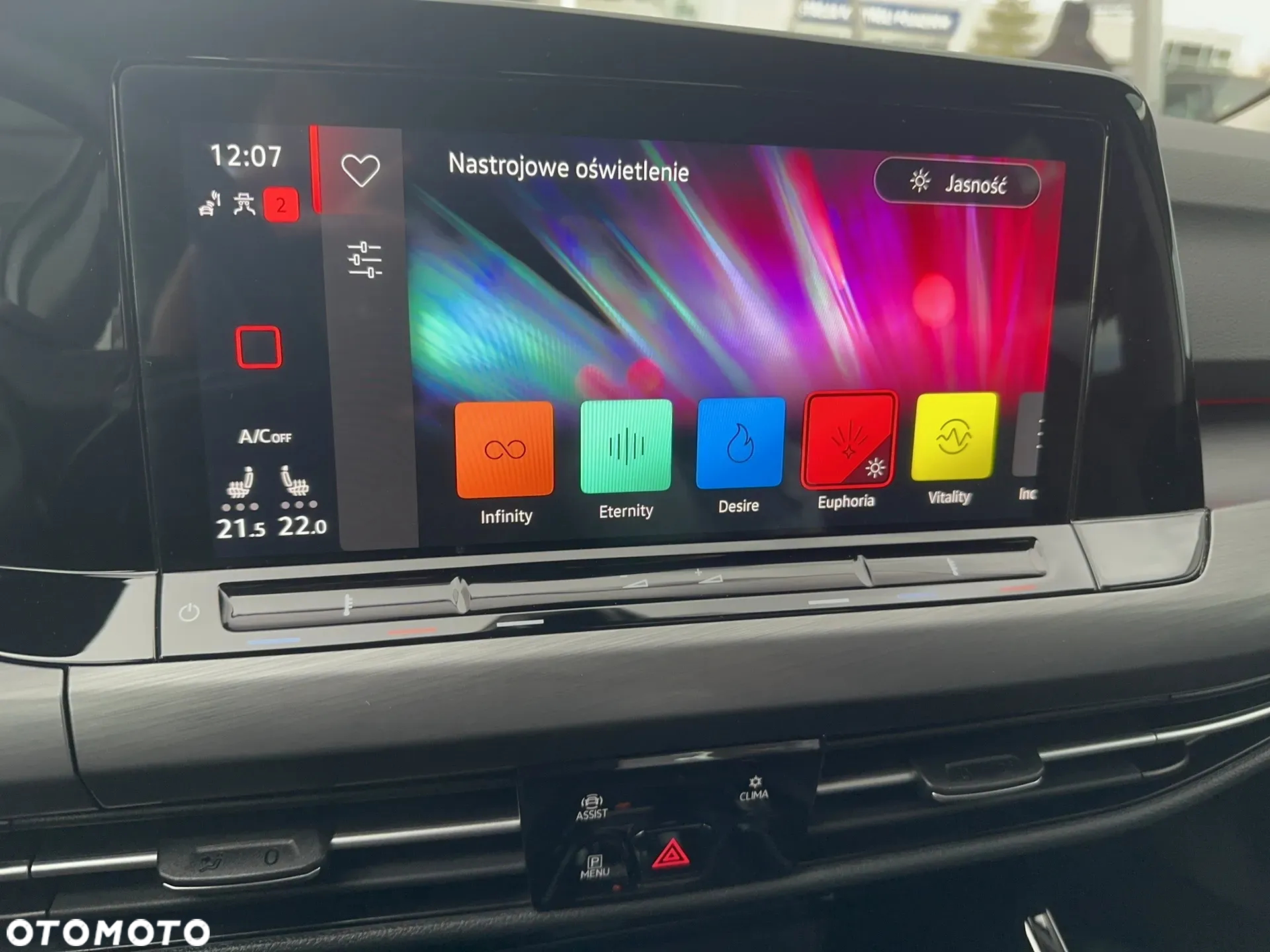 Volkswagen Golf - 23