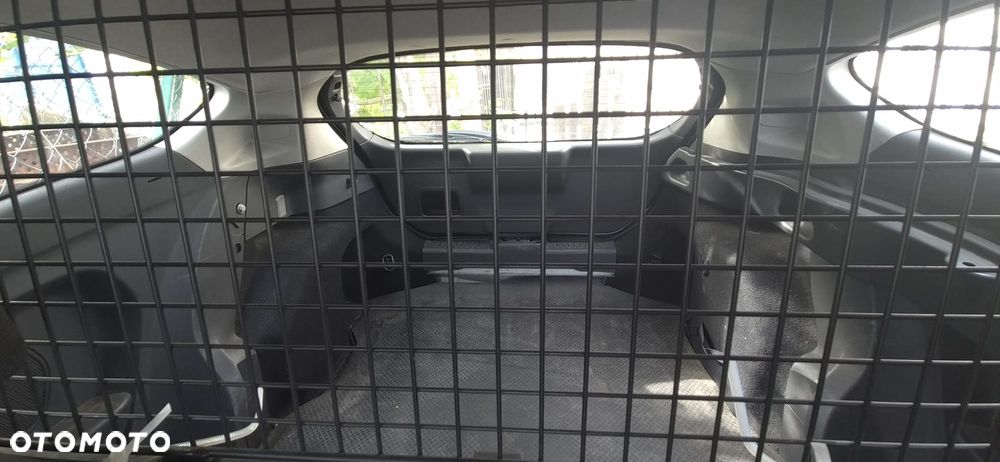 Ford Fiesta - 10