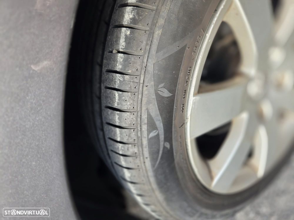 Peugeot 308 1.6 HDi Premium - 10