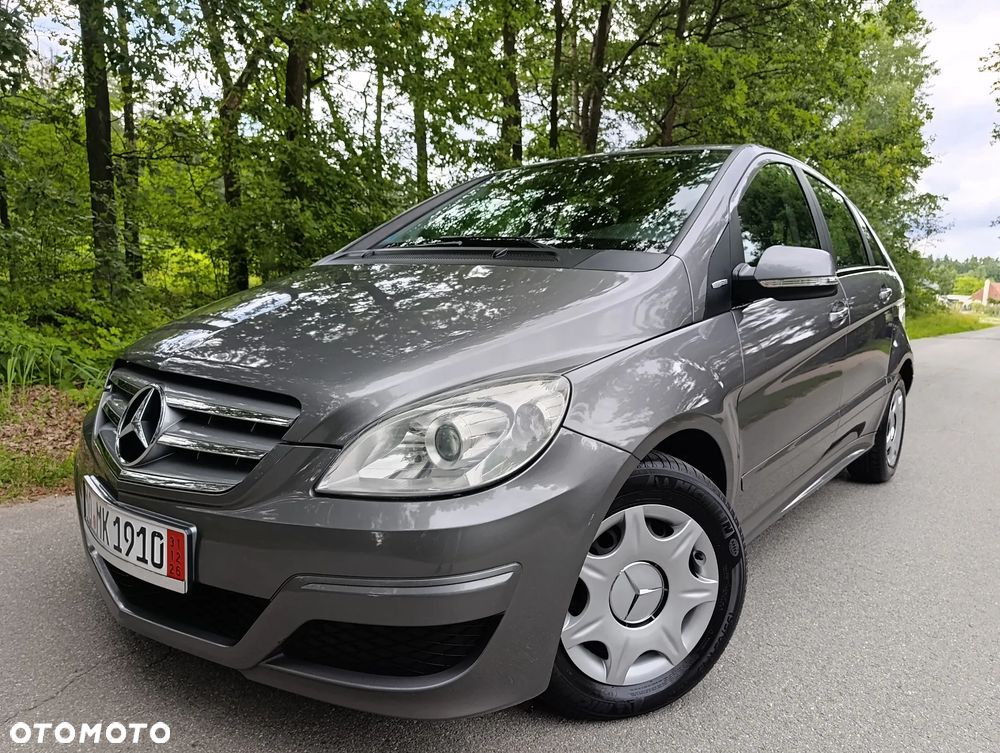 Mercedes-Benz Klasa B 160 BlueEFFICIENCY SPORT EDITION - 37