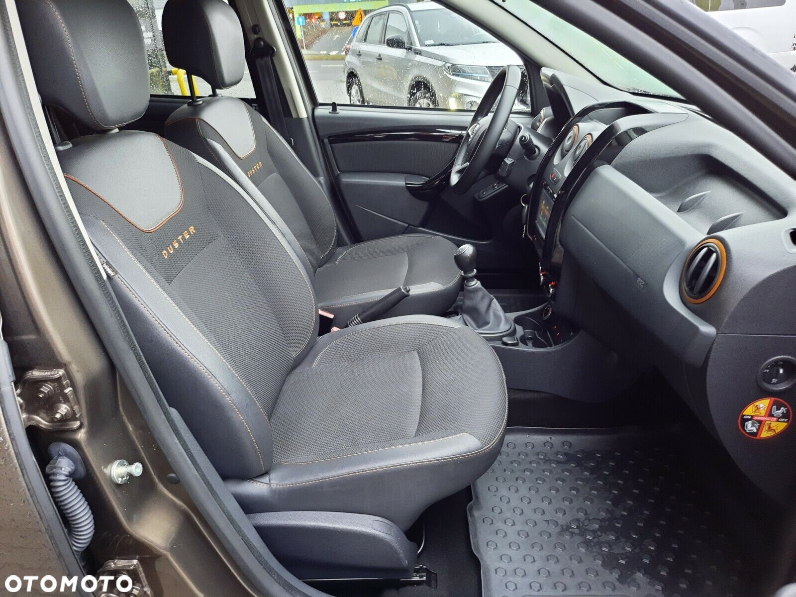 Dacia Duster 1.2 TCe Prestige 4x4 S&S EU6 - 15