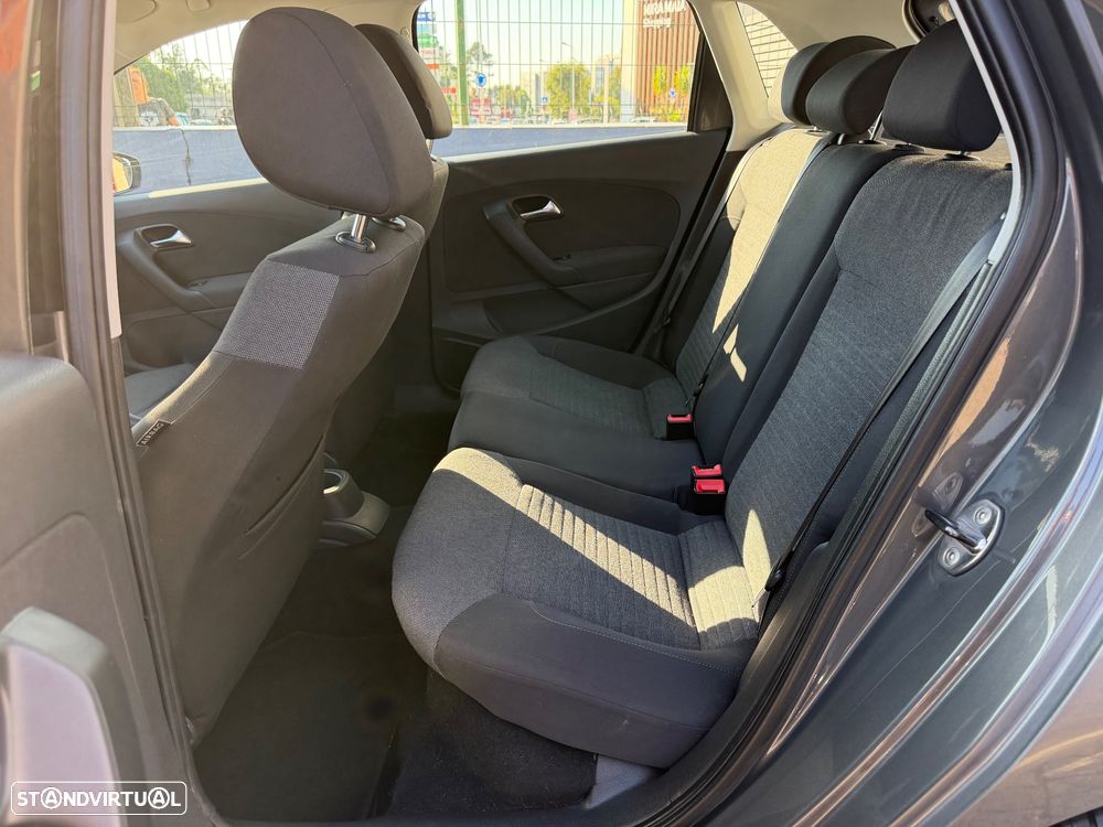 VW Polo - 25