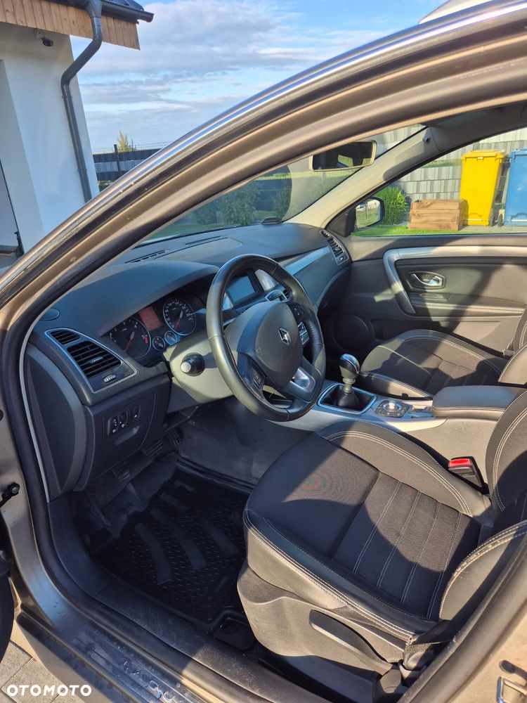 Renault Laguna 2.0 dCi Tech Run - 8