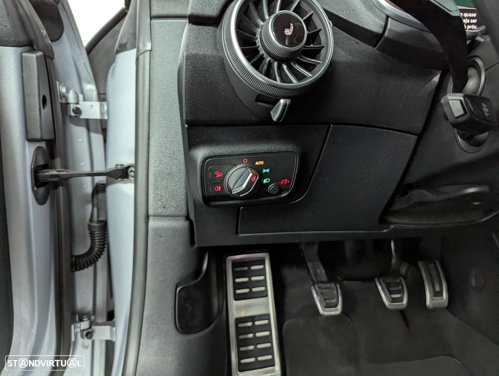 Audi TT Coupé 2.0 TDI S-line - 7