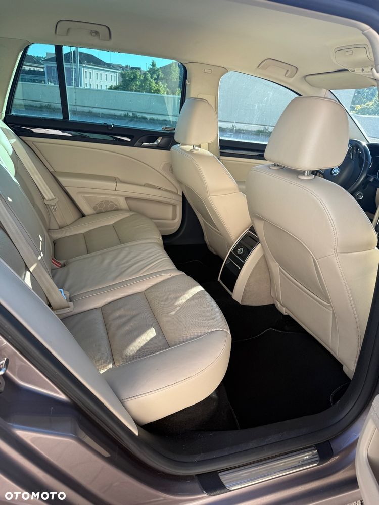 Skoda Superb 2.0 TDI 4x4 Elegance DSG - 9
