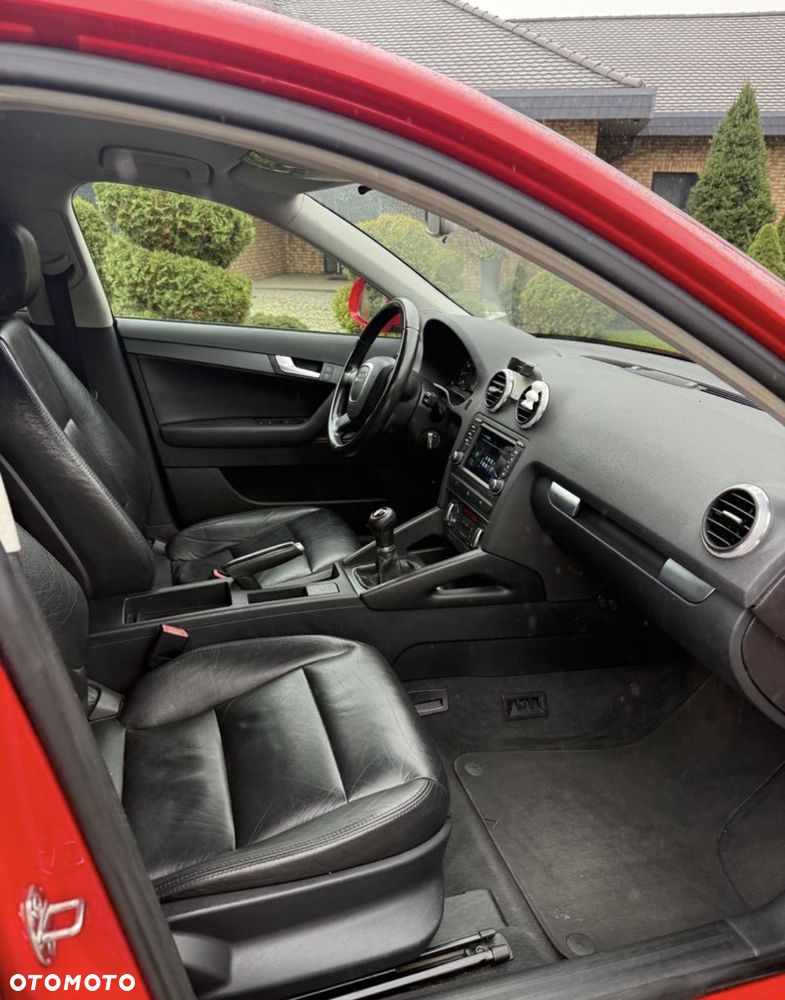 Audi A3 Sportback 1.6 Attraction - 5