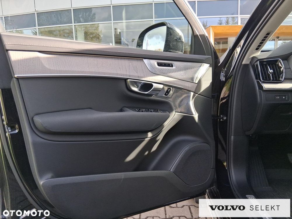 Volvo XC 90 - 20