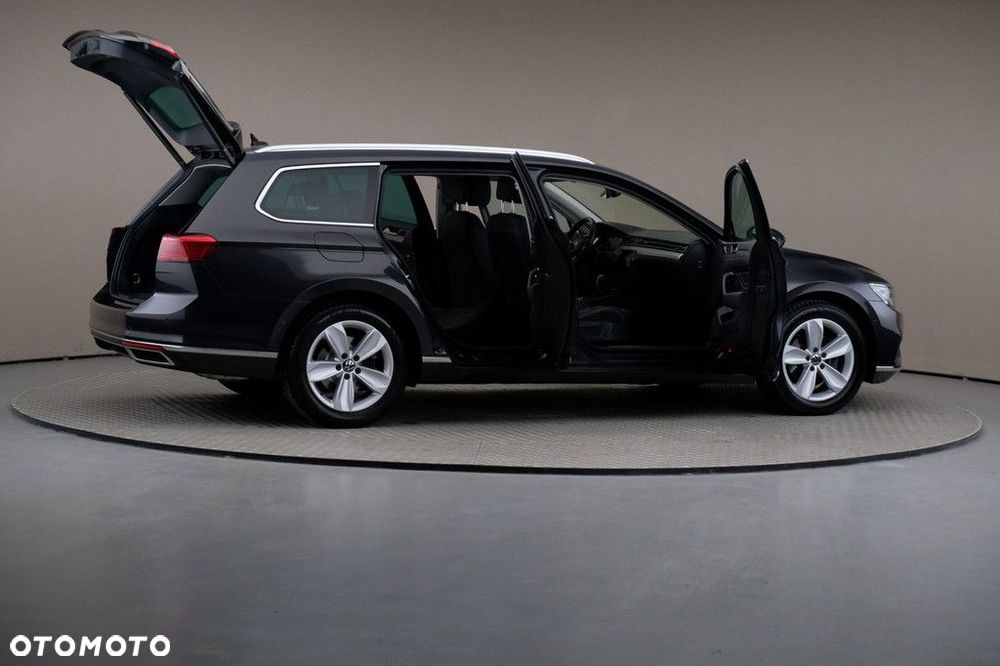 Volkswagen Passat Variant 2.0 TSI Elegance DSG - 6