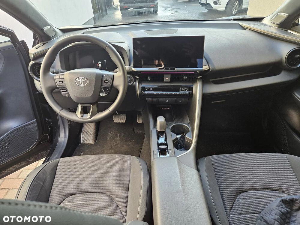 Toyota C-HR 2.0 PHEV Dynamic Force Executive - 18