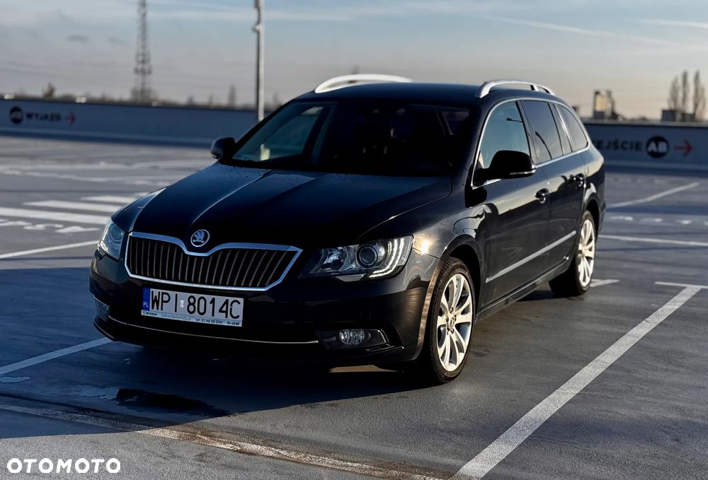 Skoda Superb 2.0 TDI Ambition - 1