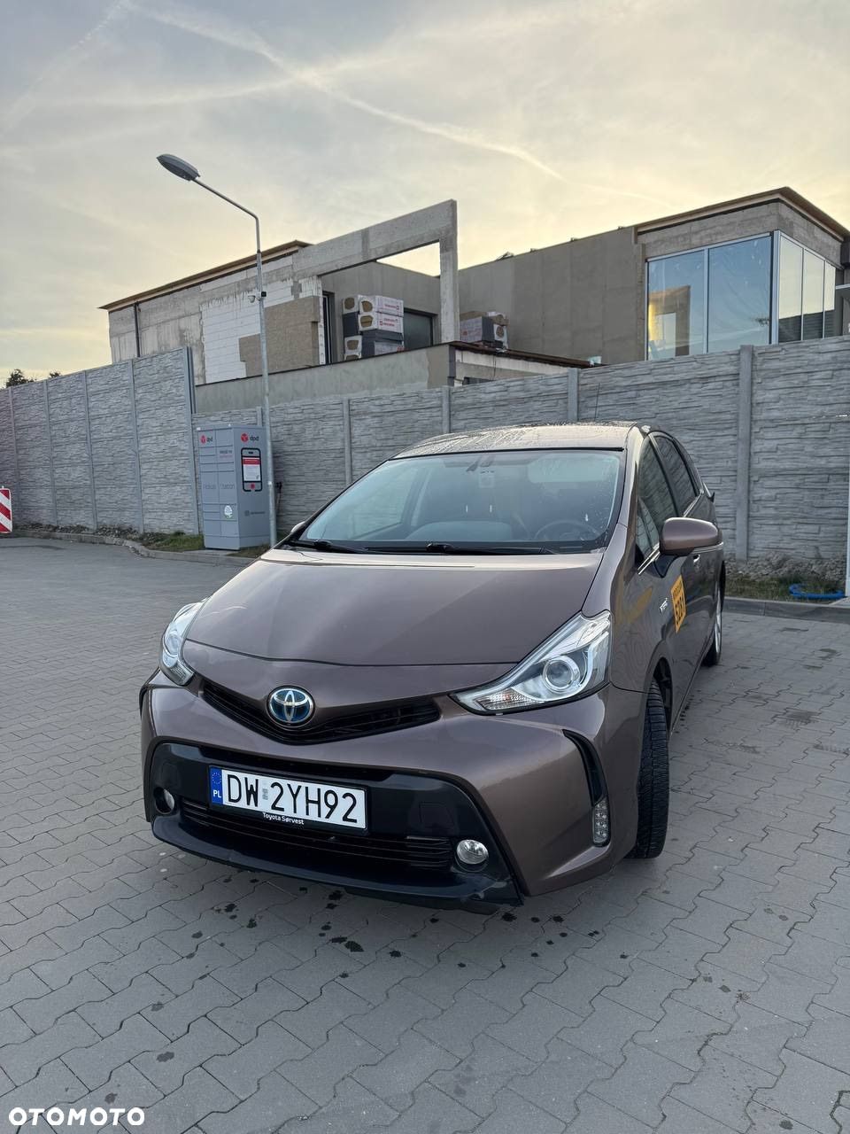 Toyota Prius+ - 1