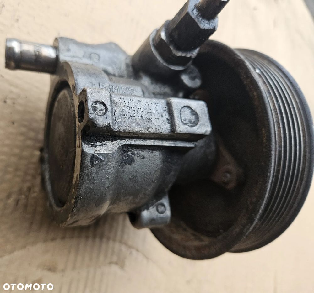 Renault Trafic Opel Vivaro Laguna III 2.0 DCI pompa wspomagania 8200374085 26128104 - 4