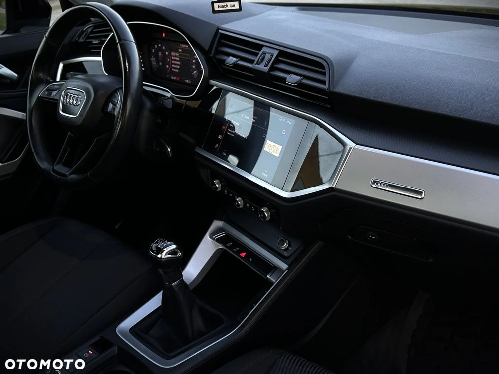 Audi Q3 35 TFSI - 17