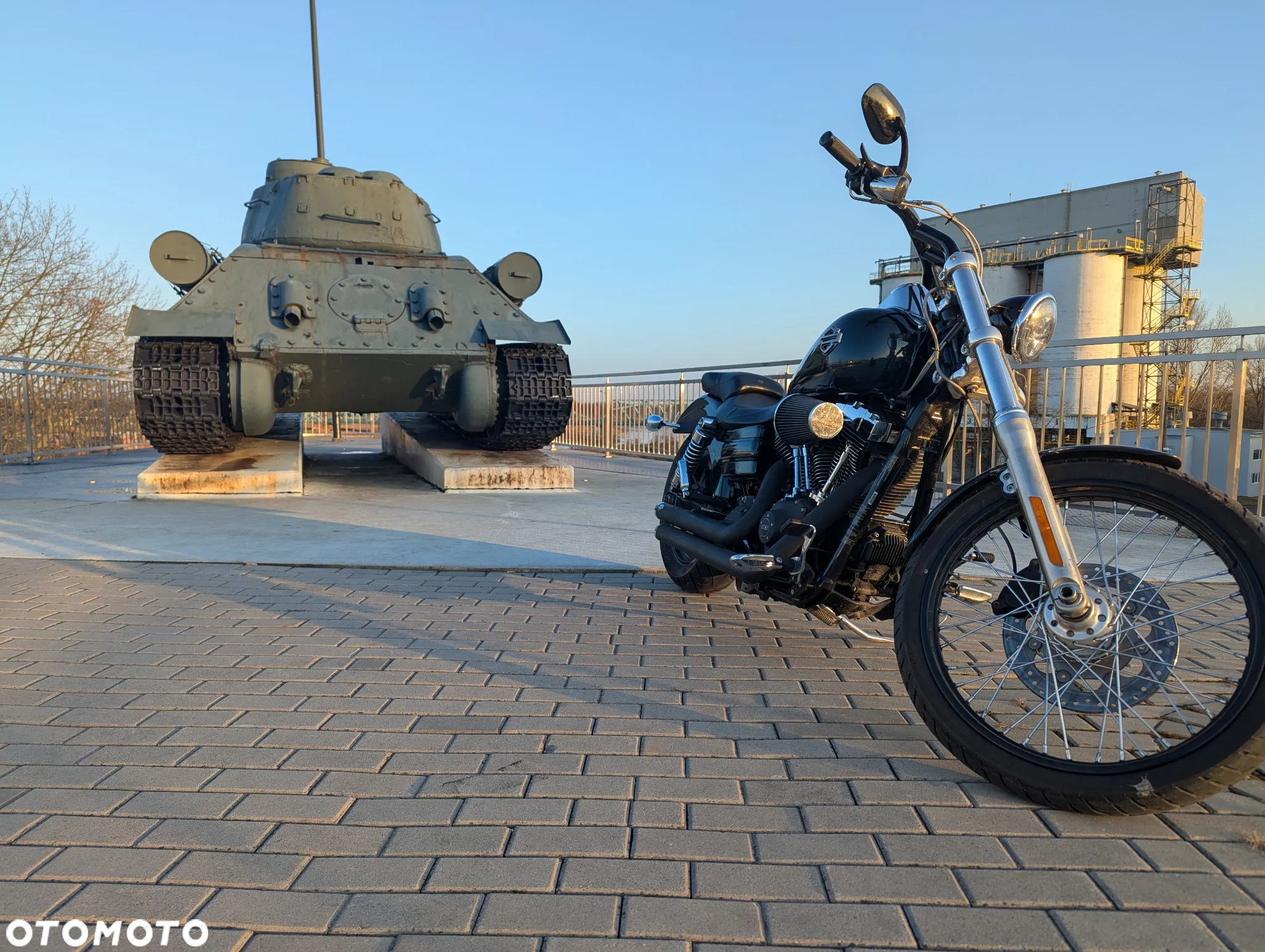 Harley-Davidson Dyna Wide Glide - 6